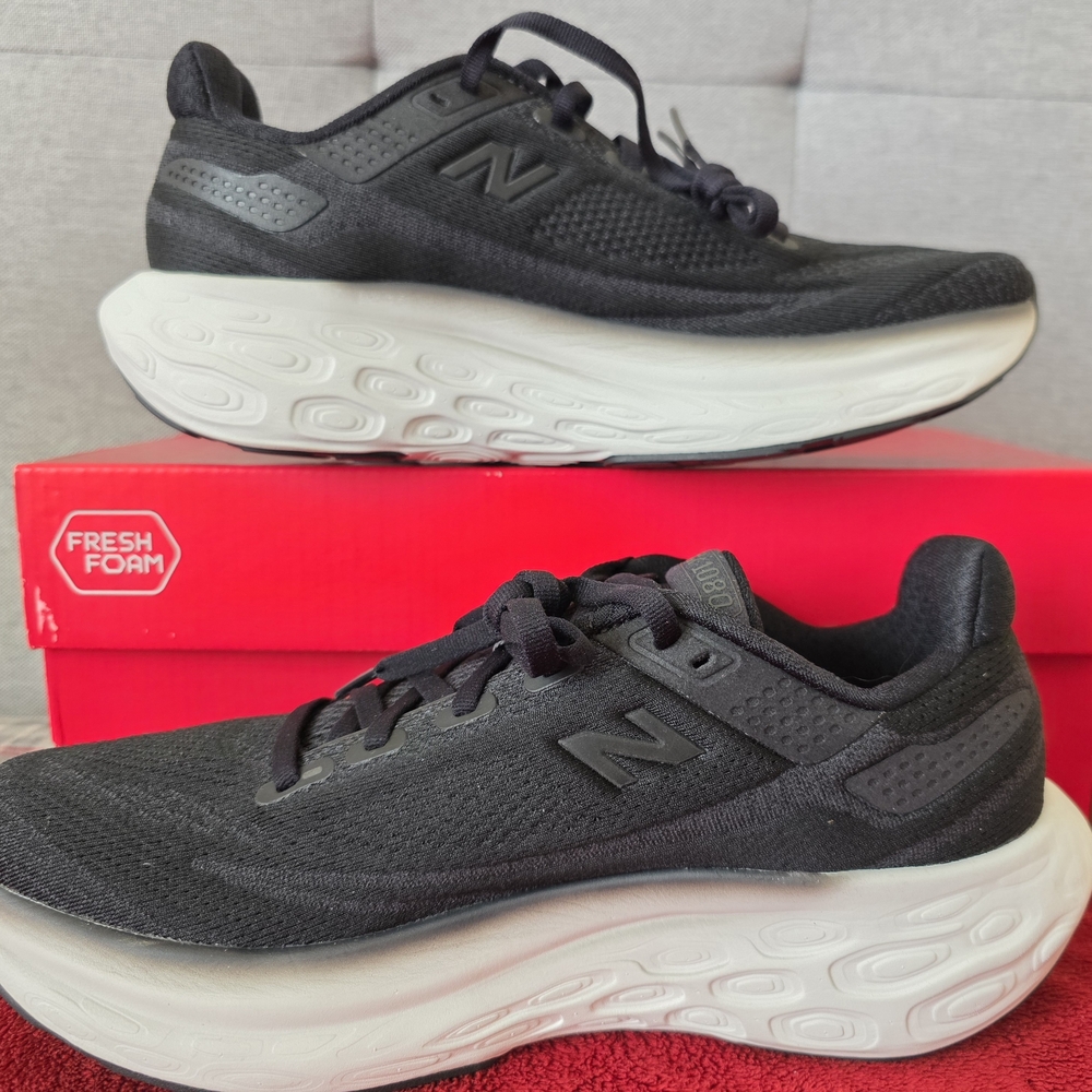 New Balance 1080 v13 Black/White Mens 7.5 D /equivalent to a Women's 9 2E - Picture 6 of 10